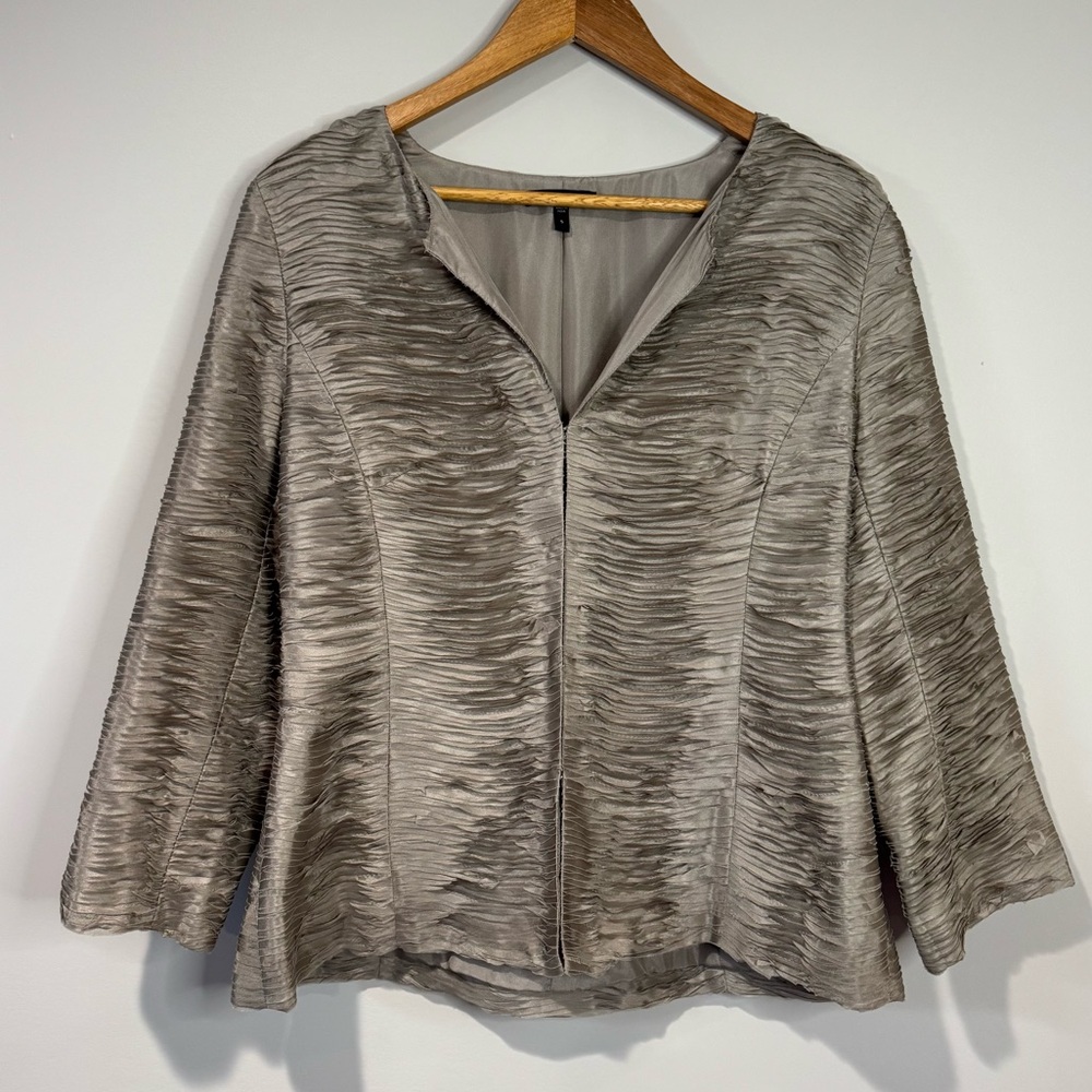 Eileen Fisher S Taupe Silk Ripple Jacket Textured Quiet Luxury Lagenlook
